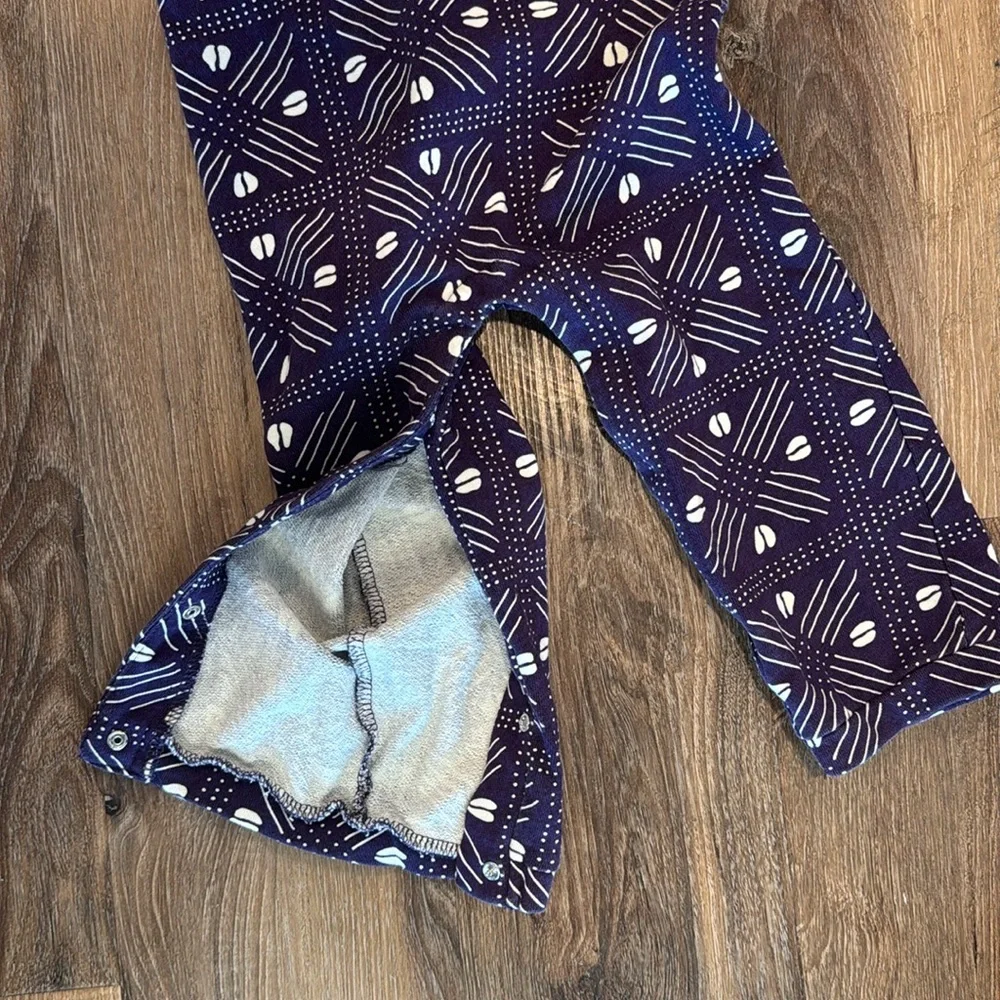 Ade & Ayo Blue Patterned Jumper Size Youth Small
